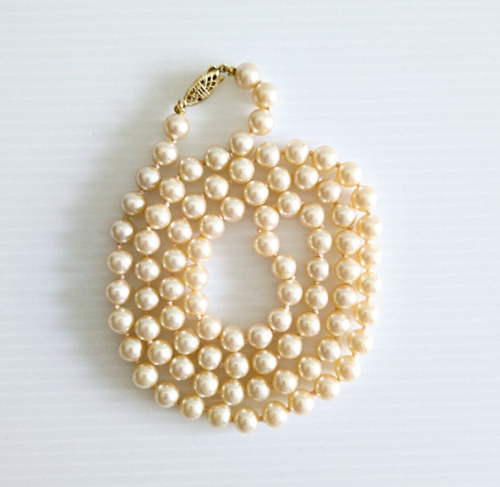 Vintage Faux Pearl Necklace Long Cream Beads Coquette Twee Midcentury Classic